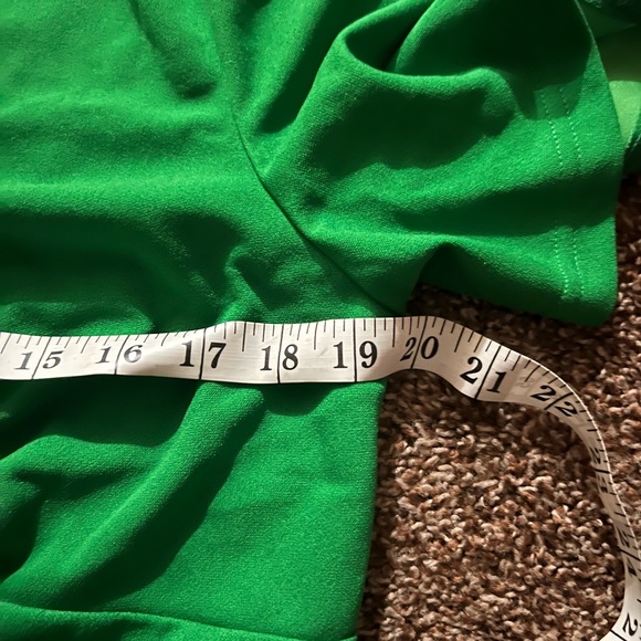 Dress Tells Green Mini Dress - Picture 4 of 5